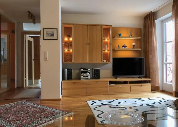 Theresa Apartment
